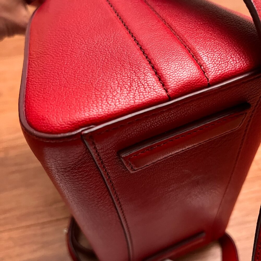 Givenchy Antigona Mini Grained Leather Bag - Picture 6 of 14